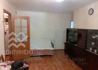 Продам 3-ком. квартиру, 63 м2, Евпатория, проспект Победы, 16