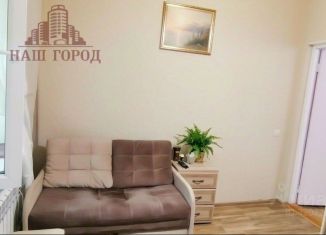 Продам однокомнатную квартиру, 35.6 м2, Феодосия, улица 1 Мая, 1