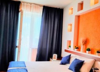 Сдам в аренду 1-ком. квартиру, 85 м2, Омская область, улица Богдана Хмельницкого, 46
