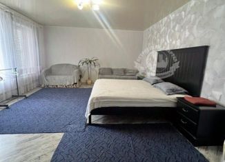 Продается 1-комнатная квартира, 56 м2, Ростовская область, улица Адмирала Крюйса, 23/6