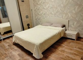 Сдам в аренду 2-ком. квартиру, 28 м2, Пятигорск, улица Карла Маркса, 8