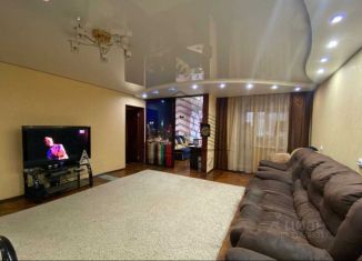 Продаю 3-комнатную квартиру, 110 м2, Старый Оскол, микрорайон Космос, 2
