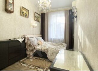 Сдаю в аренду 1-комнатную квартиру, 30 м2, Симферополь, Пролетарская улица, 8А, Киевский район