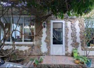 Аренда дома, 80 м2, Крым, квартал Асрет, 31