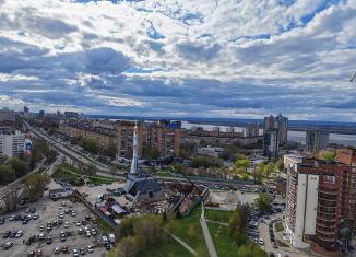 Сдам однокомнатную квартиру, 50 м2, Самара, улица Луначарского, 5, метро Московская