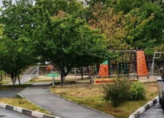 Продаю 1-комнатную квартиру, 37 м2, Старый Оскол