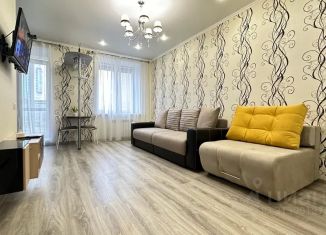 Сдам в аренду квартиру студию, 30 м2, Омск, улица Крупской, 14к2, Кировский округ