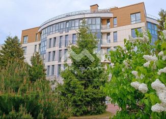 Продам двухкомнатную квартиру, 81.3 м2, Сестрорецк, улица Первого Мая, 3А