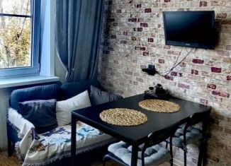 Продажа двухкомнатной квартиры, 49.4 м2, Астрахань, улица Михаила Луконина, 9