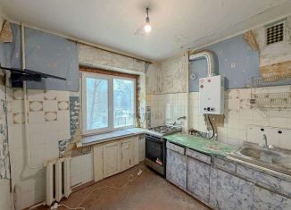 Продам 3-ком. квартиру, 56.4 м2, Белгородская область, улица Шершнева, 9