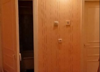 Продам 3-комнатную квартиру, 66 м2, Ахтубинск, 1-й микрорайон, 2