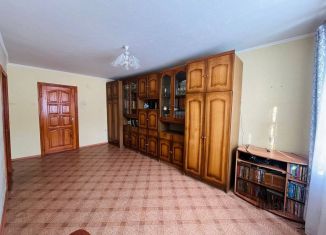 Трехкомнатная квартира на продажу, 62.5 м2, Нижегородская область, 2-й микрорайон, 31