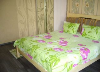 Аренда 1-ком. квартиры, 30 м2, Керчь, улица Кирова, 3