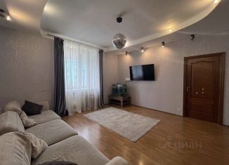 Продам 3-ком. квартиру, 84.6 м2, Мурманск, проспект Ленина, 65
