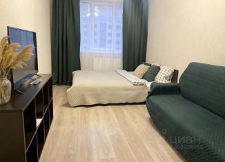 Сдается в аренду 1-комнатная квартира, 37 м2, Тверь, улица С.Я. Лемешева, 8