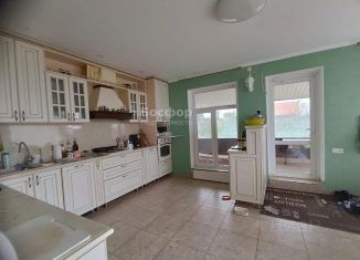 Продам дом, 246 м2, поселок городского типа Приморский, 9-я Морская улица