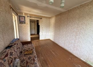 3-комнатная квартира на продажу, 51.7 м2, рабочий посёлок Чаадаевка, улица Строителей, 5