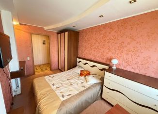 Продается 3-комнатная квартира, 72 м2, Пенза, проспект Строителей, 54