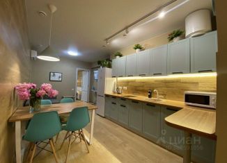 Сдам 1-ком. квартиру, 40 м2, Ялта, улица Игнатенко, 8