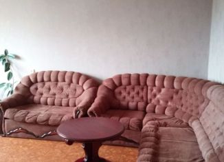Четырехкомнатная квартира на продажу, 80.6 м2, Омск, улица Кирова, 14