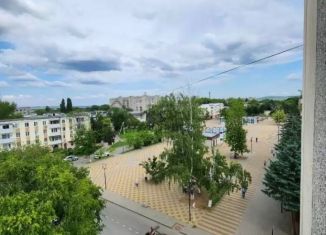 Продается трехкомнатная квартира, 64.4 м2, Минеральные Воды, проспект Карла Маркса, 69