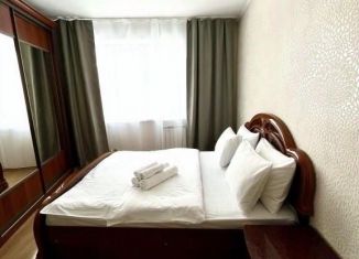 Сдаю в аренду четырехкомнатную квартиру, 90 м2, Прокопьевск, проспект Строителей, 31