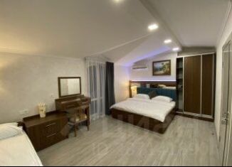Дом в аренду, 65 м2, Алушта, улица 15 Апреля, 43