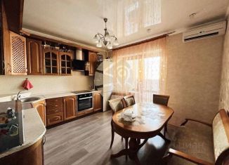 Продажа трехкомнатной квартиры, 102.4 м2, Старый Оскол, микрорайон Степной, 5