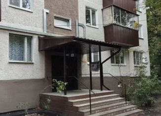 Продам 4-ком. квартиру, 61.1 м2, Курск, Центральный округ, улица Димитрова, 93