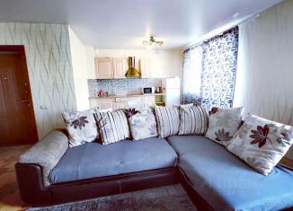 Сдается в аренду 3-ком. квартира, 89 м2, Омск, улица Дмитриева, 17/1