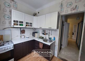 Продажа 2-ком. квартиры, 51.4 м2, Курская область, улица Чехова, 3
