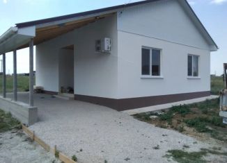 Сдам в аренду дом, 67 м2, поселок городского типа Приморский, 9-я Садовая улица, 12