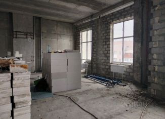 Продается четырехкомнатная квартира, 175 м2, Свердловская область, улица Строителей, 29