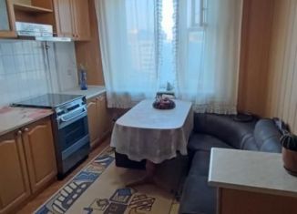Продаю 3-комнатную квартиру, 65.5 м2, Омск, Кировский округ, проспект Комарова, 27/1