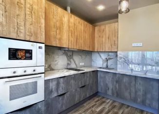 Сдается в аренду 1-ком. квартира, 36 м2, Иркутск, улица Маяковского, 65