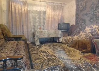 Сдам в аренду 2-ком. квартиру, 55 м2, Воронежская область, улица Чехова, 4А