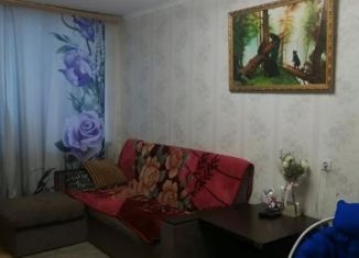 Продаю четырехкомнатную квартиру, 61.3 м2, Кемеровская область, 9-й квартал, 6