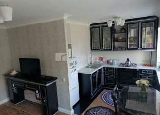 Продам трехкомнатную квартиру, 55.1 м2, Барнаул, улица Германа Титова, 16, Октябрьский район