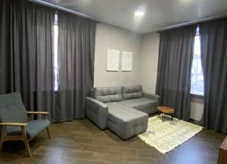 Сдам в аренду двухкомнатную квартиру, 50 м2, Мурманск, улица Полярные Зори, 24, Октябрьский округ