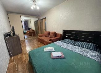 Сдаю 1-комнатную квартиру, 38 м2, Иркутск, Советская улица, 121/4