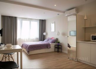 Сдается 1-комнатная квартира, 30 м2, Уфа, улица Аксакова, 2