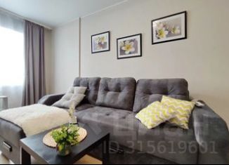 Сдам 1-комнатную квартиру, 35 м2, Омск, улица Крупской, 13/1