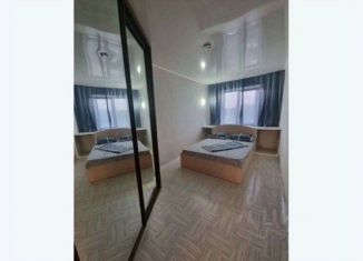 Сдам 2-ком. квартиру, 45 м2, Ачинск, 4-й микрорайон, 34