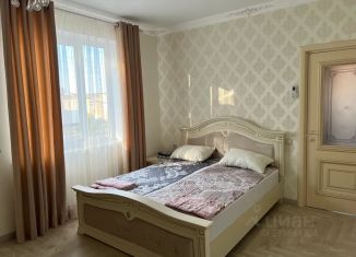 Сдам 2-комнатную квартиру, 75 м2, Дагестан, Фабричная улица, 25А