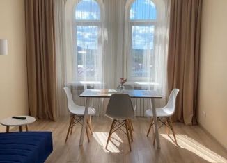 Сдаю двухкомнатную квартиру, 58 м2, Карелия, улица Кирова, 6