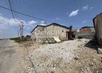 Продается дом, 90 м2, Каспийск, Гунибская улица, 1
