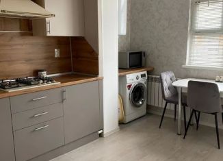 Сдаю в аренду 2-ком. квартиру, 48 м2, Дагестан, проспект Агасиева, 13А