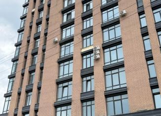 Продажа двухкомнатной квартиры, 81 м2, Нальчик, район Центр