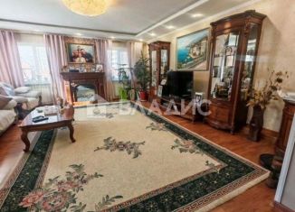 Продаю дом, 282.6 м2, Забайкальский край, улица Матвеева, 56