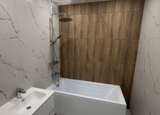2-ком. квартира на продажу, 48.2 м2, Ленинградская область, Петровский бульвар, 28